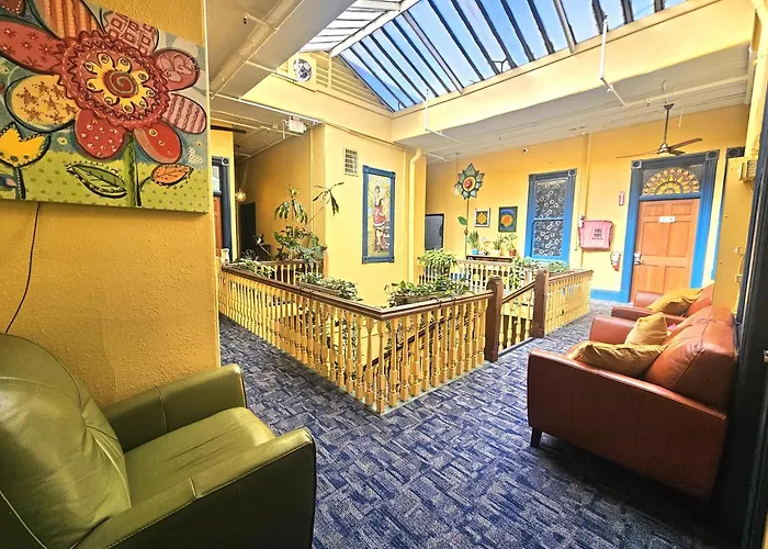 Gaslamp Hostel